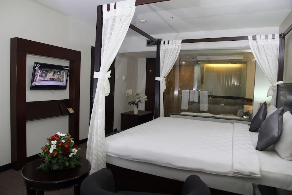 เดอะ จาการ์ต้า เอสพี จาการ์ต้า โฮเต็ล แอนด์ สปา Hotel จาการ์ตา ภายนอก รูปภาพ