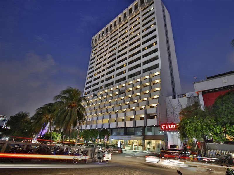 เดอะ จาการ์ต้า เอสพี จาการ์ต้า โฮเต็ล แอนด์ สปา Hotel จาการ์ตา ภายนอก รูปภาพ